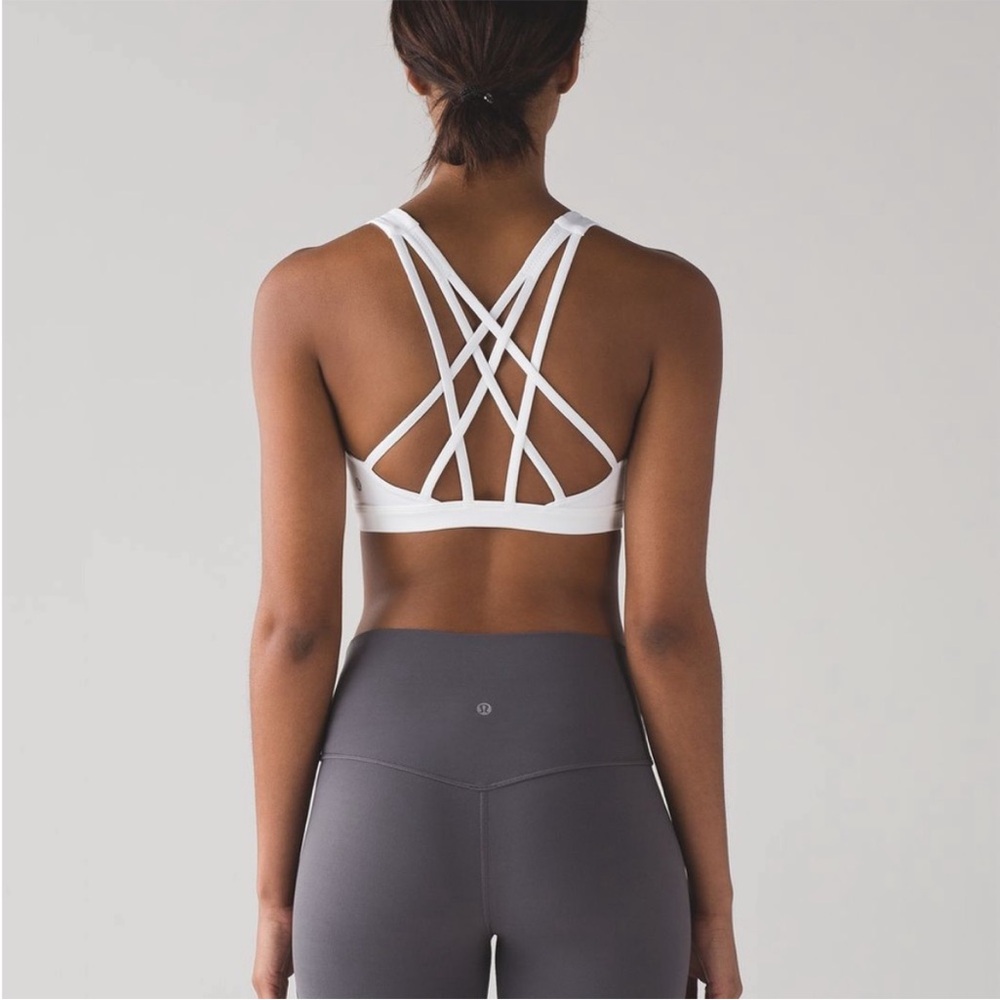 Lululemon Athletica Free To Be Serene Sports Bra Strappy White Size 6